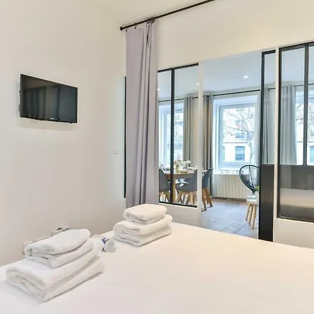 Elegant 2bd6p- Montorgueil Apartment